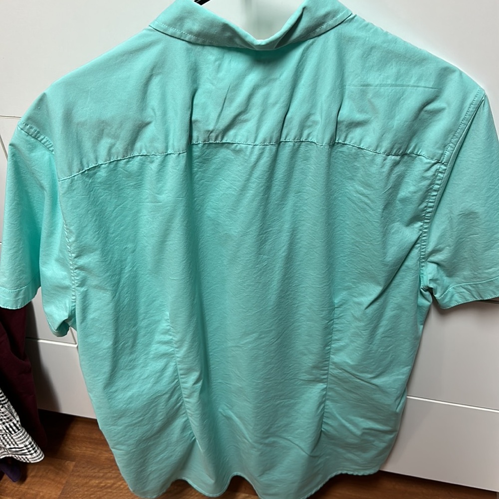 Polo button up - Picture 3 of 3